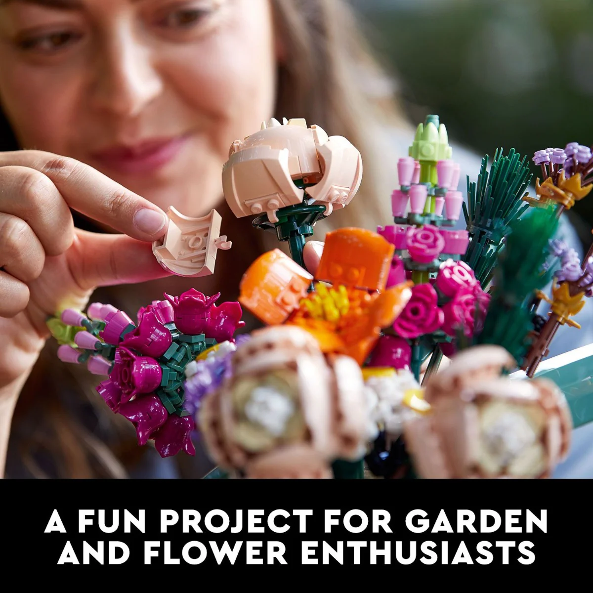 LEGO 10280 Creator Expert Flower Bouquet - Image 13