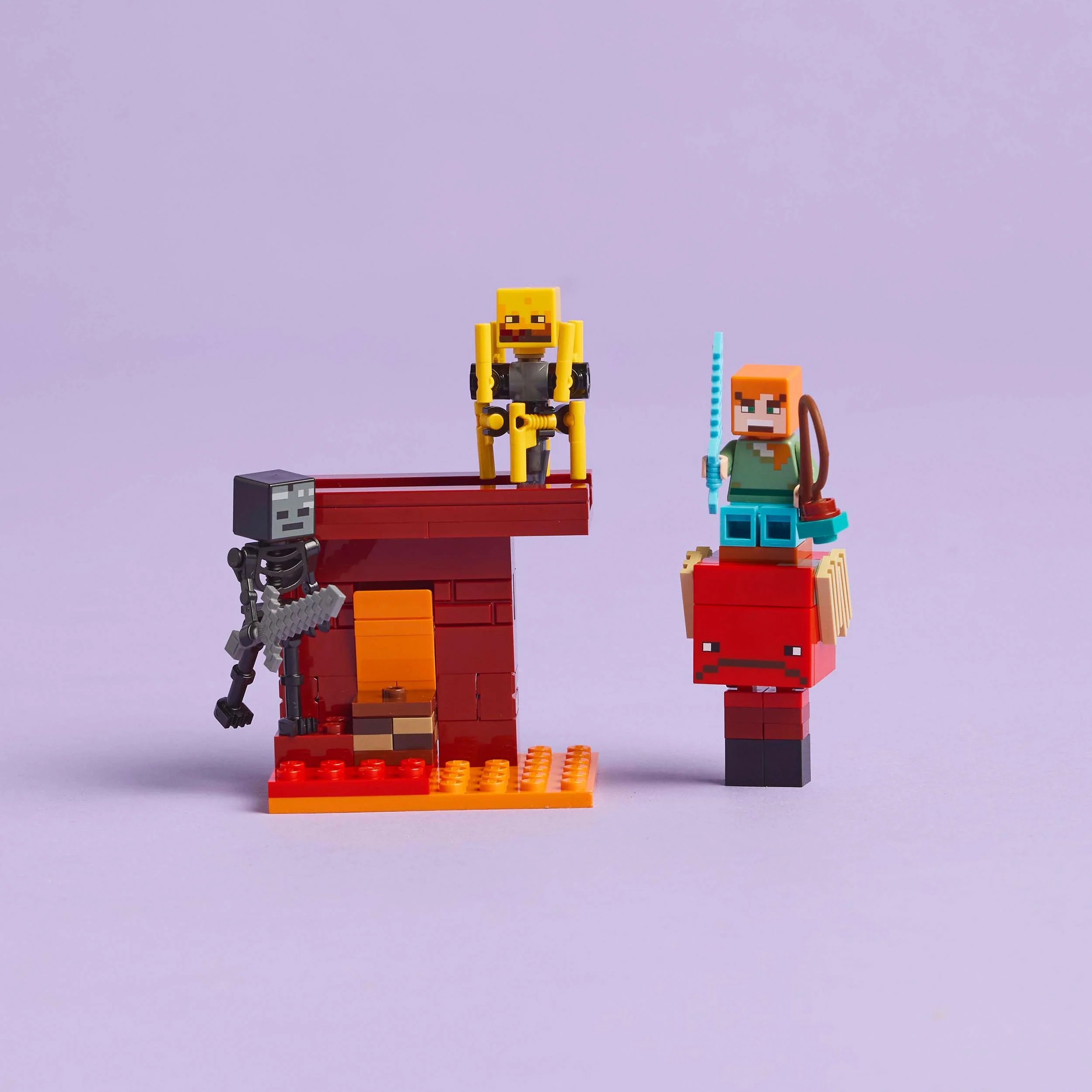 LEGO 21266 Minecraft The Nether Lava Battle - Image 5