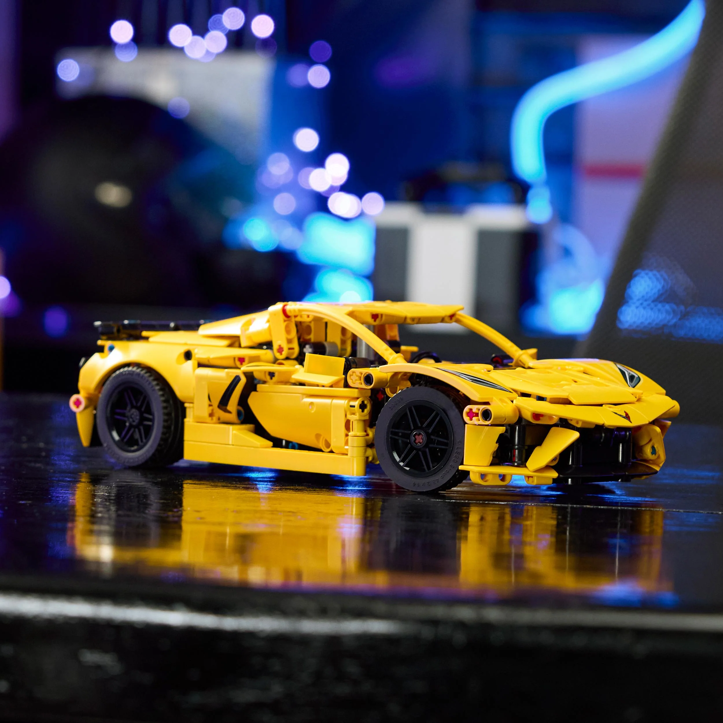 LEGO 42205 Technic Chevrolet Corvette Stingray Car Toy Set - Image 5