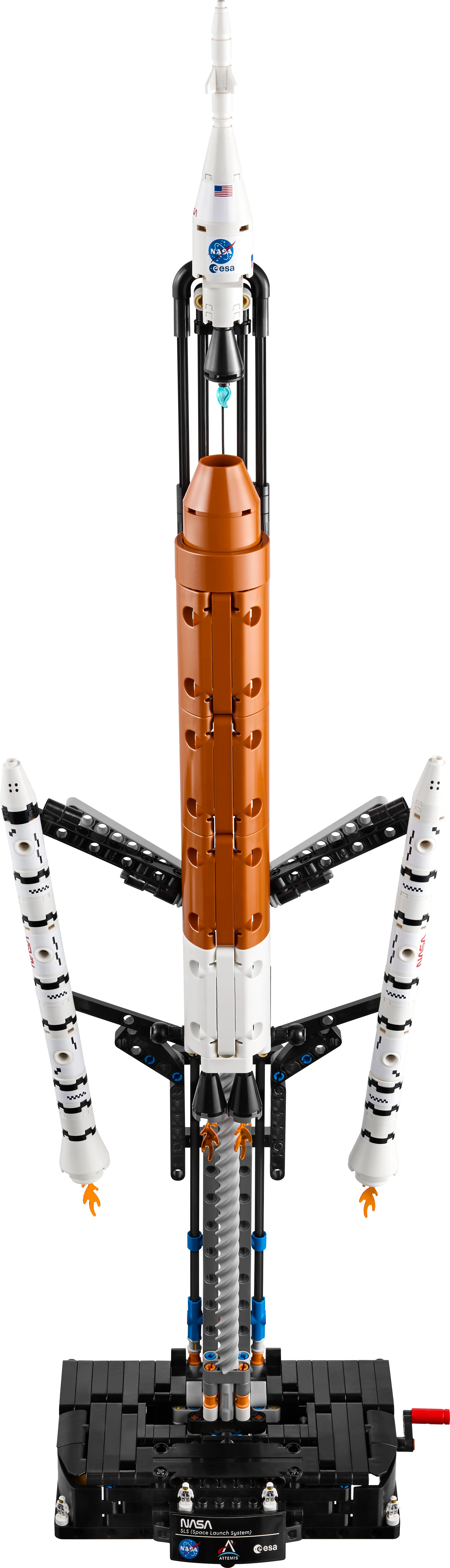 LEGO 42221 Technic NASA Artemis Space Launch System Rocket - Image 5