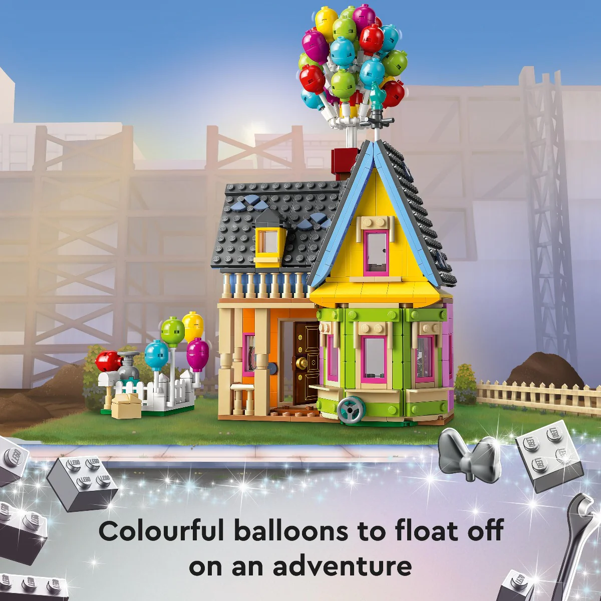 LEGO 43217 Disney and Pixar ‘Up’ House Model Building Kit - Image 10