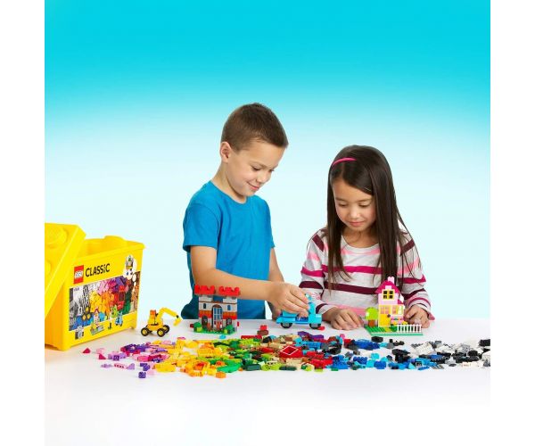 LEGO 10698 Large Creative Brick Box - Image 3